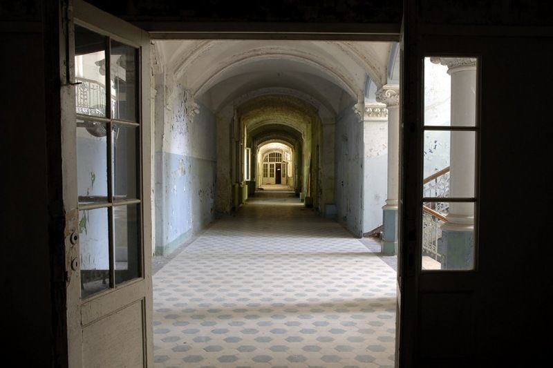 Нацистская больница-призрак, где лечился Гитлер