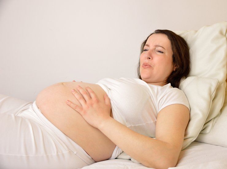 Боли в кишечнике при беременности на поздних сроках