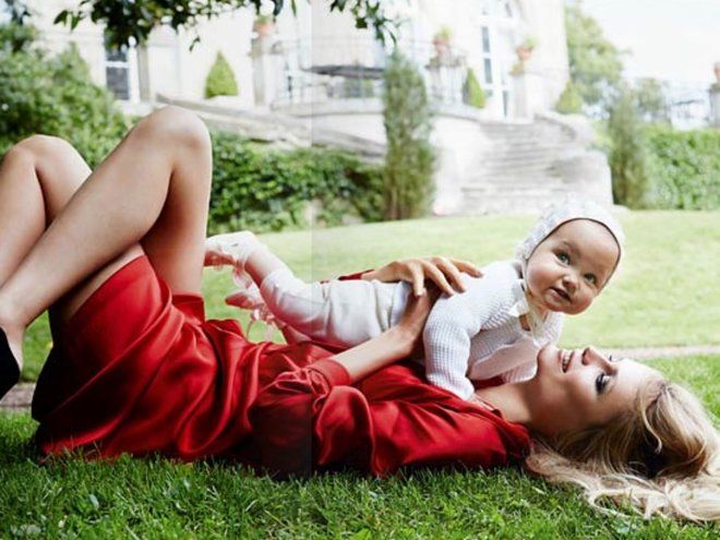 Наташа Поли с дочкой для Vogue Paris