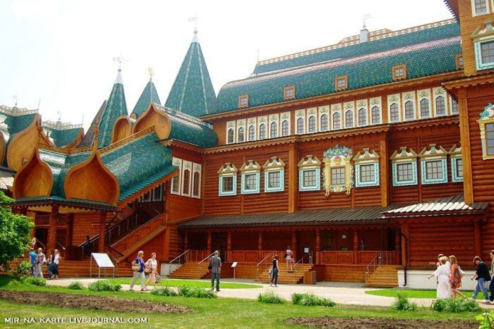 Экскурсия в царскую резиденцию - Коломенский дворец Экскурсия в царскую резиденцию - Коломенский дворец