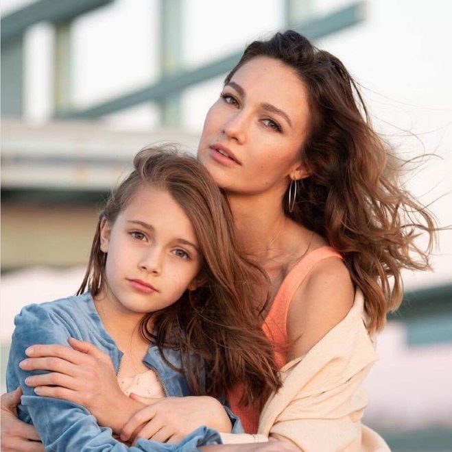 Евгения Брик с дочерью