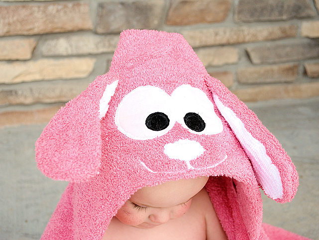 Pinkbunnyhoodedtowel (641x481, 627Kb)