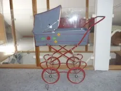 Советская детская коляска