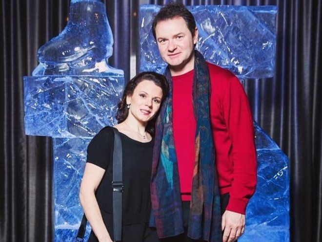 Дочь Марии Петровой и Алексея Тихонова дебютировала в ледовом мюзикле