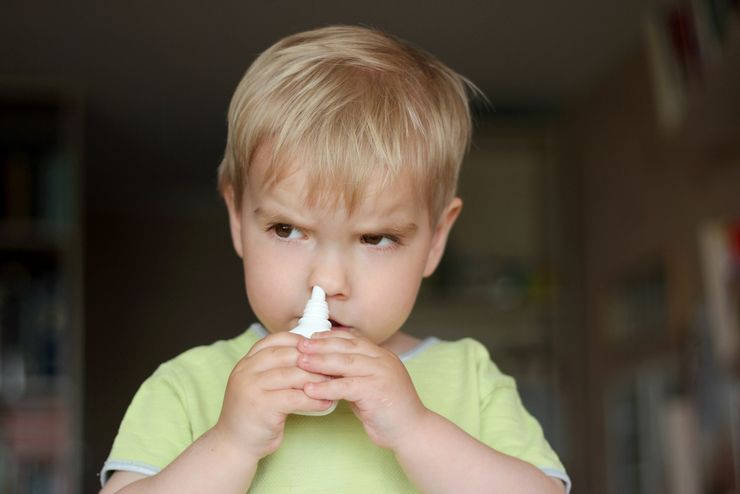 Причины полипов в носу у ребенка