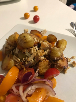 4 блюда для 4 человек из одной курицы