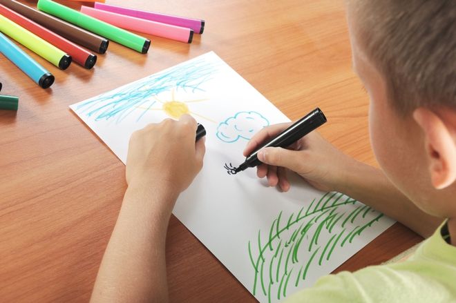 Как научить ребенка рисовать: советы экспертов