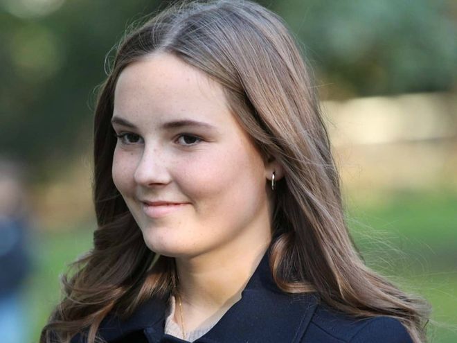 Сходство поражает: 16-летняя принцесса Норвегии стала копией своей бабушки-королевы