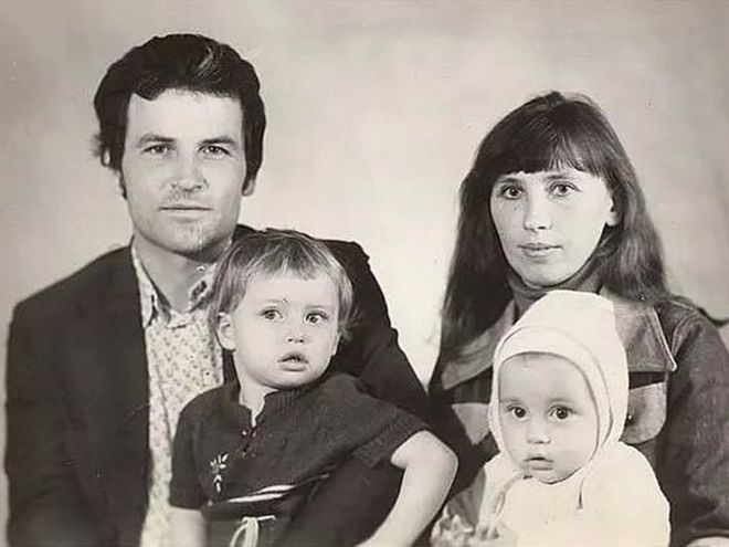Дима Билан с родителями в детстве