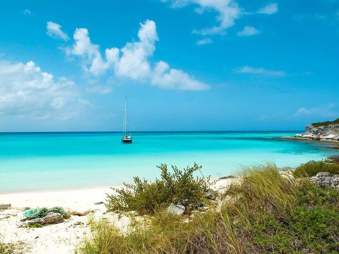 Instagram @bahamas